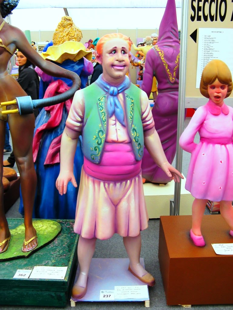 Totfalles: Plaza Mártires-General Ibañez Alonso 